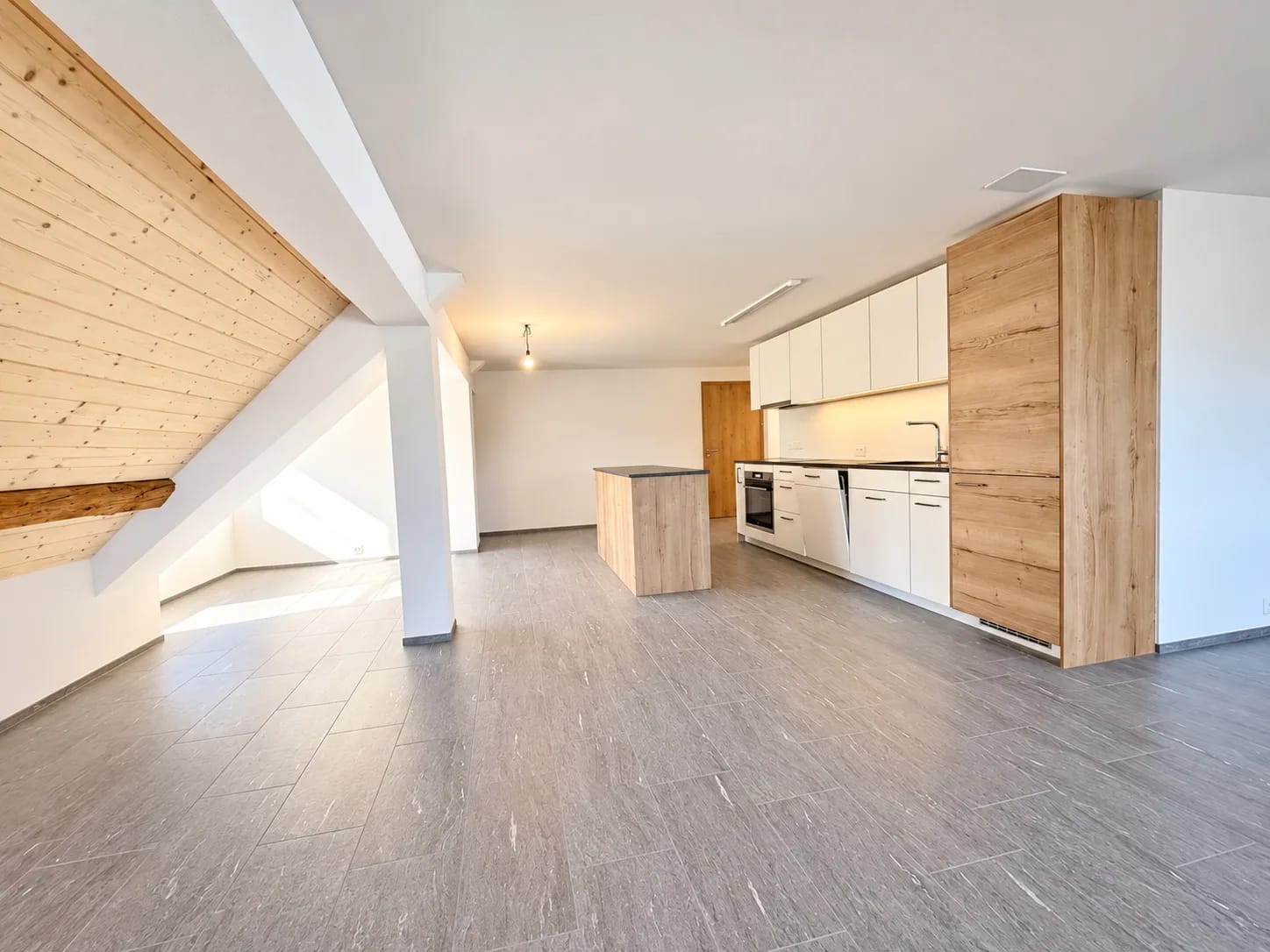 Appartamento di 3 ½ locali, foto 1 di 8