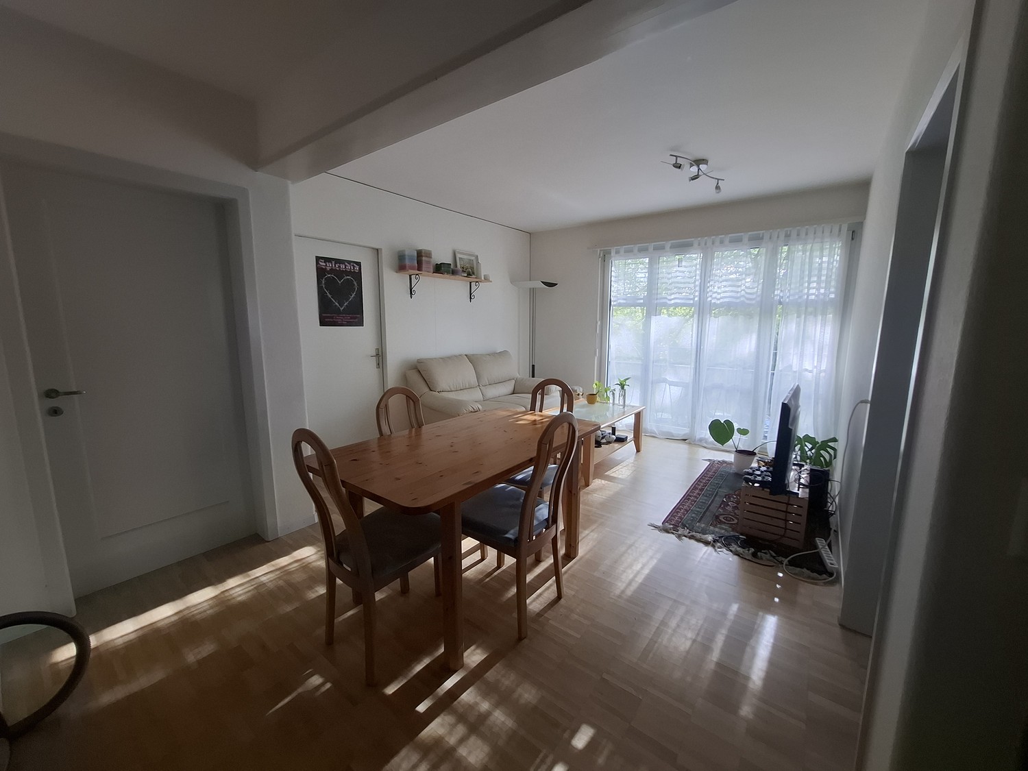 Camera in un appartamento condiviso