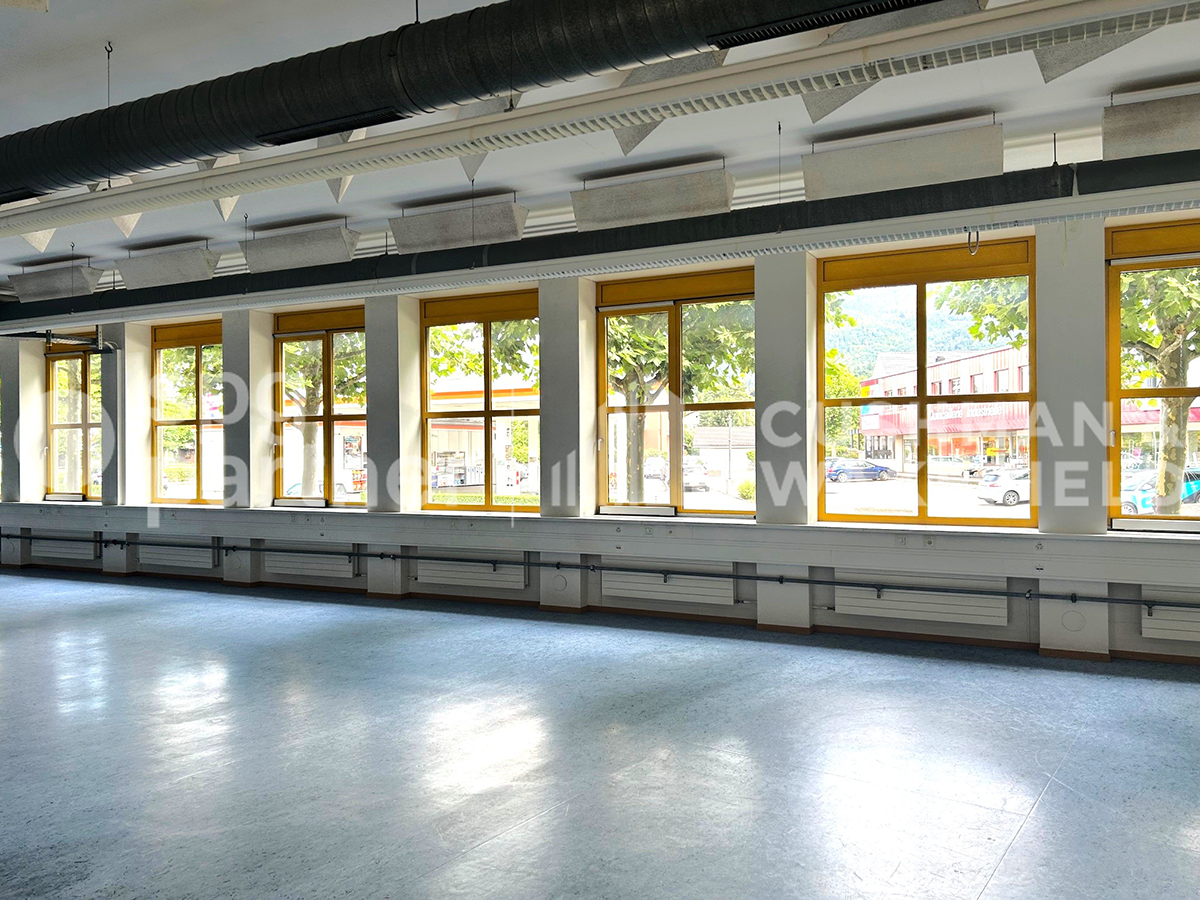 1039m² atelier