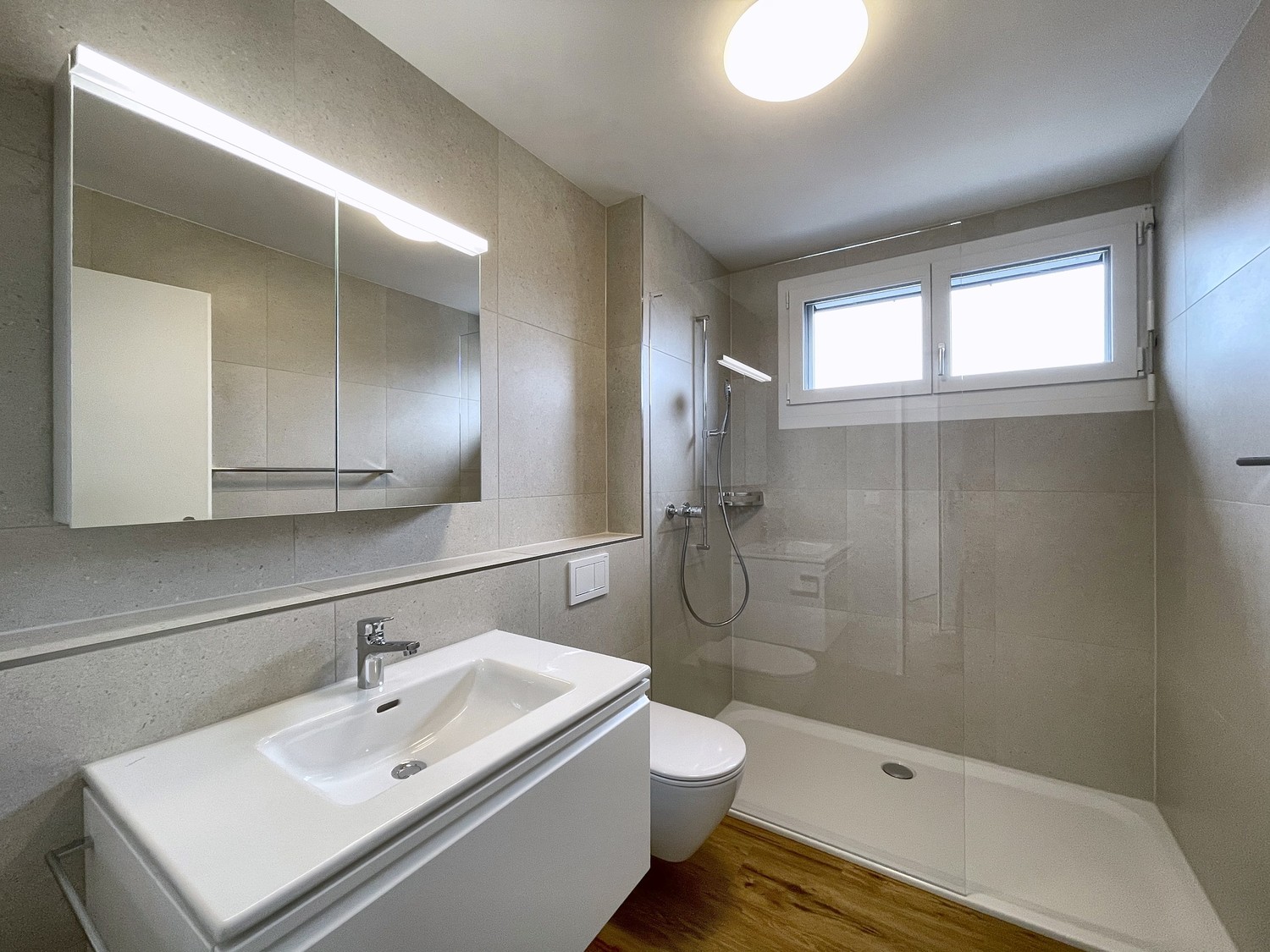 Appartamento mansardato di 2 ½ locali, foto 5 di 8