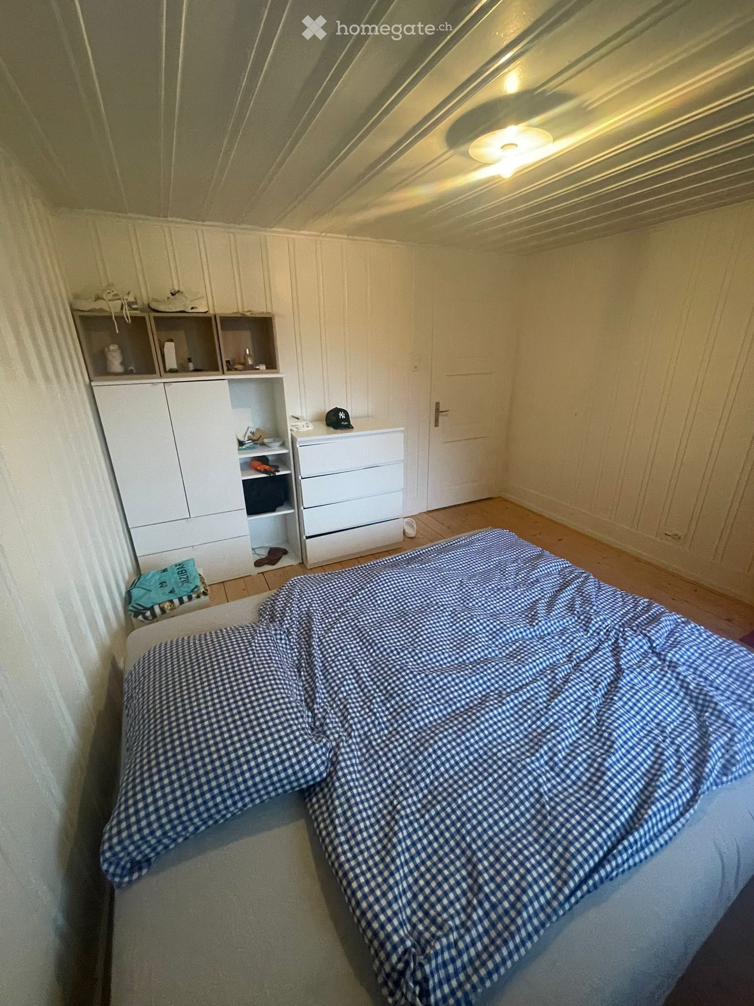 1 room single room