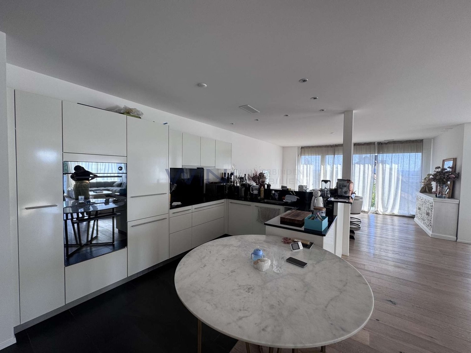 Appartamento con terrazza di 5 ½ locali, foto 3 di 10
