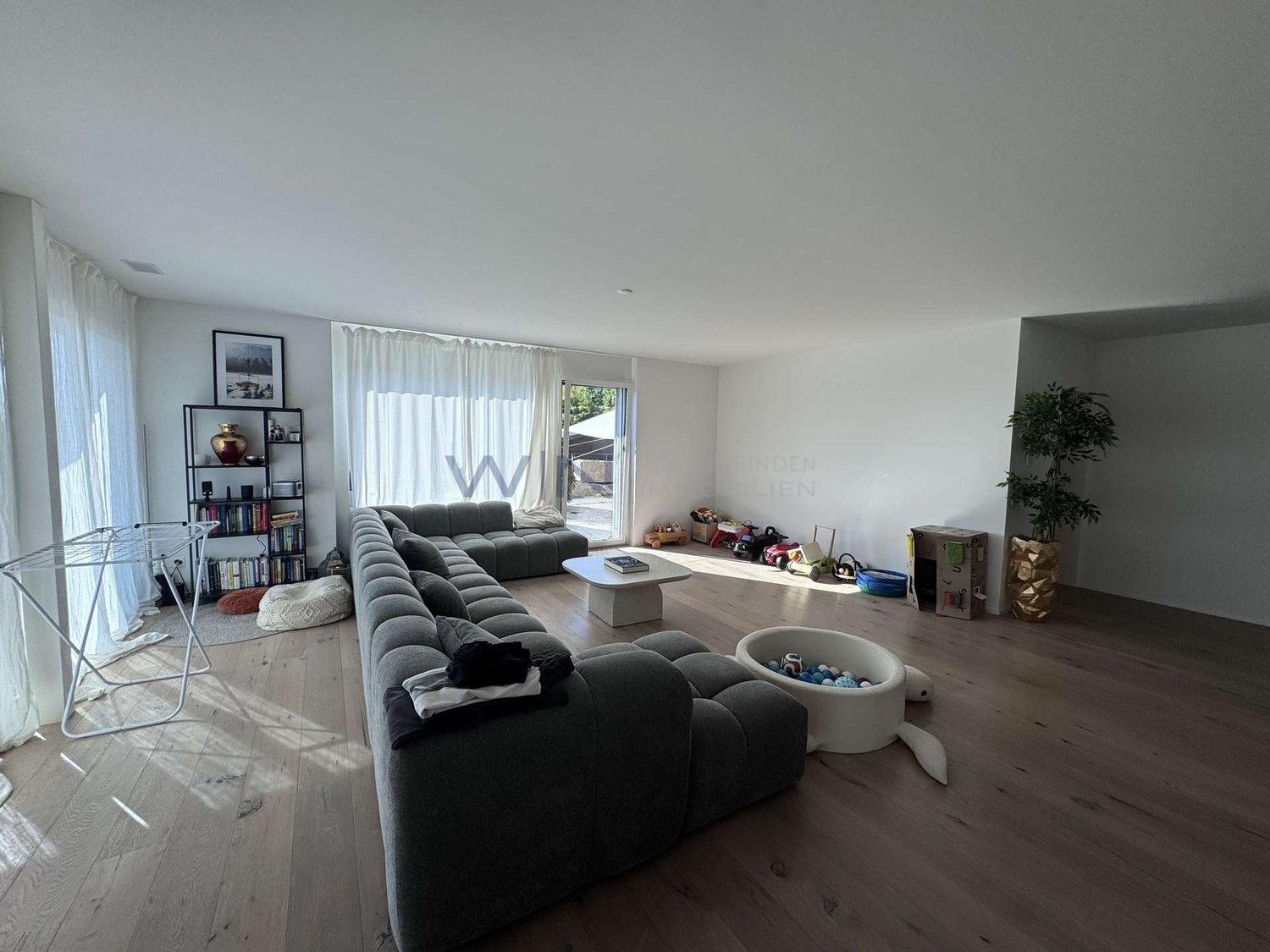Appartamento con terrazza di 5 ½ locali, foto 1 di 10
