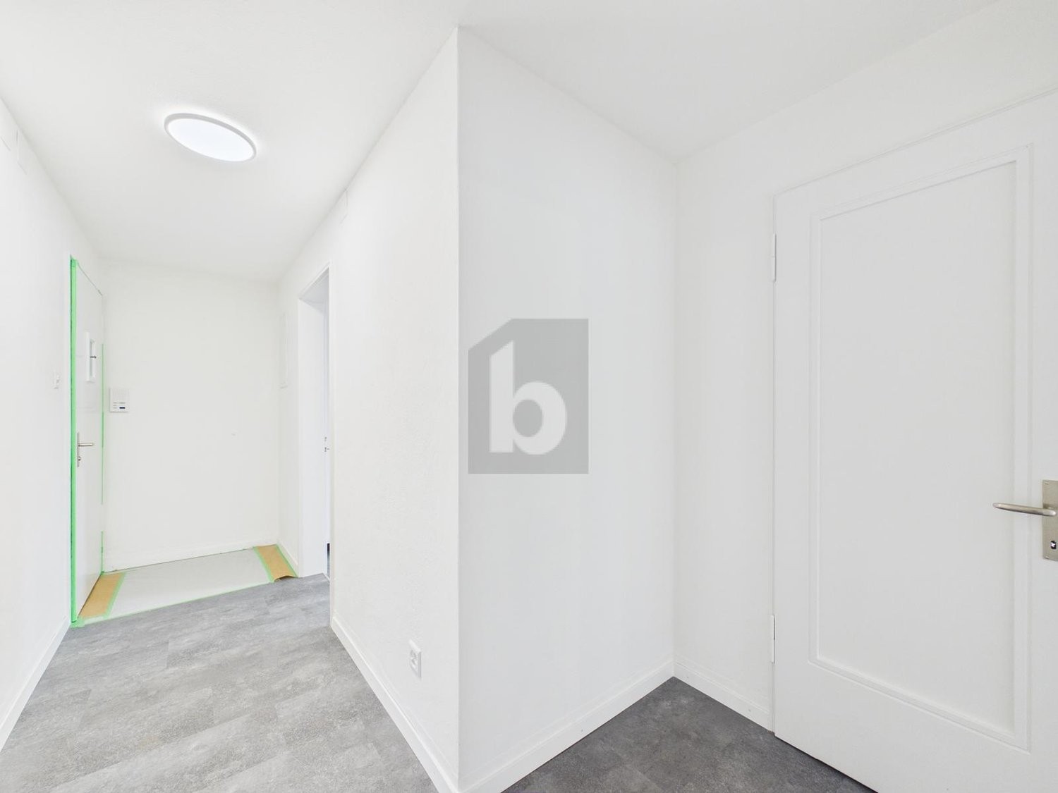 appartamento di 3 locali, foto 3 di 4