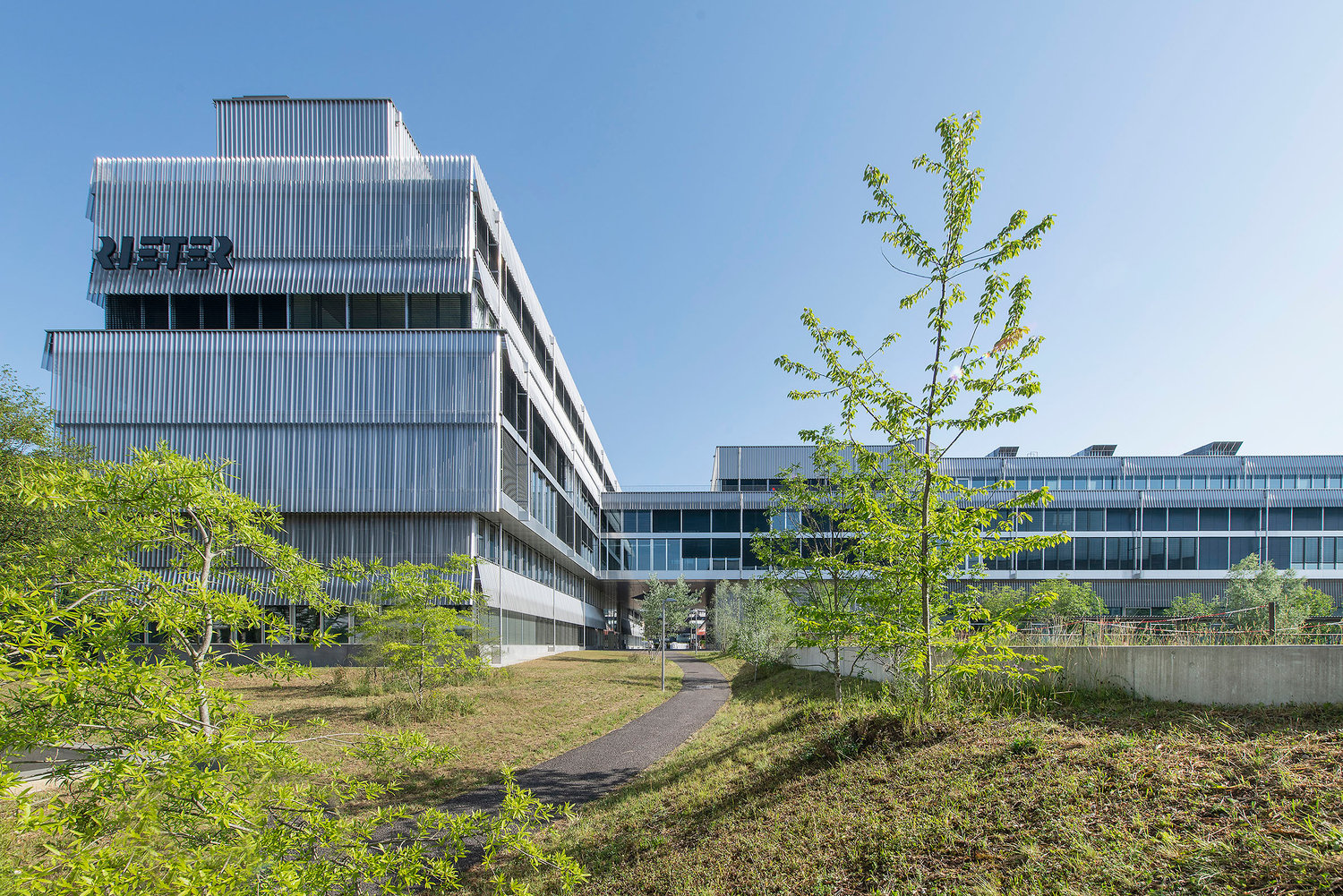 2000m² ufficio