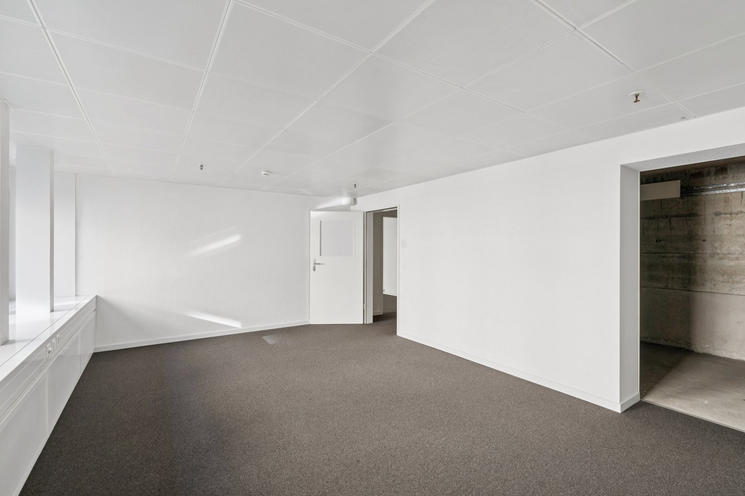 ufficio di 151m², foto 3 di 10
