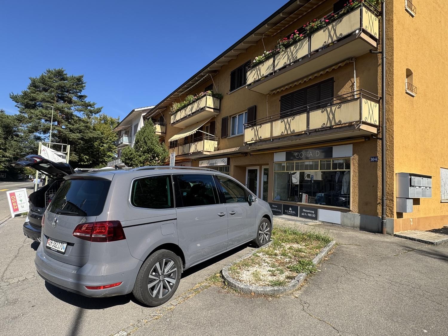 95m² commerciale