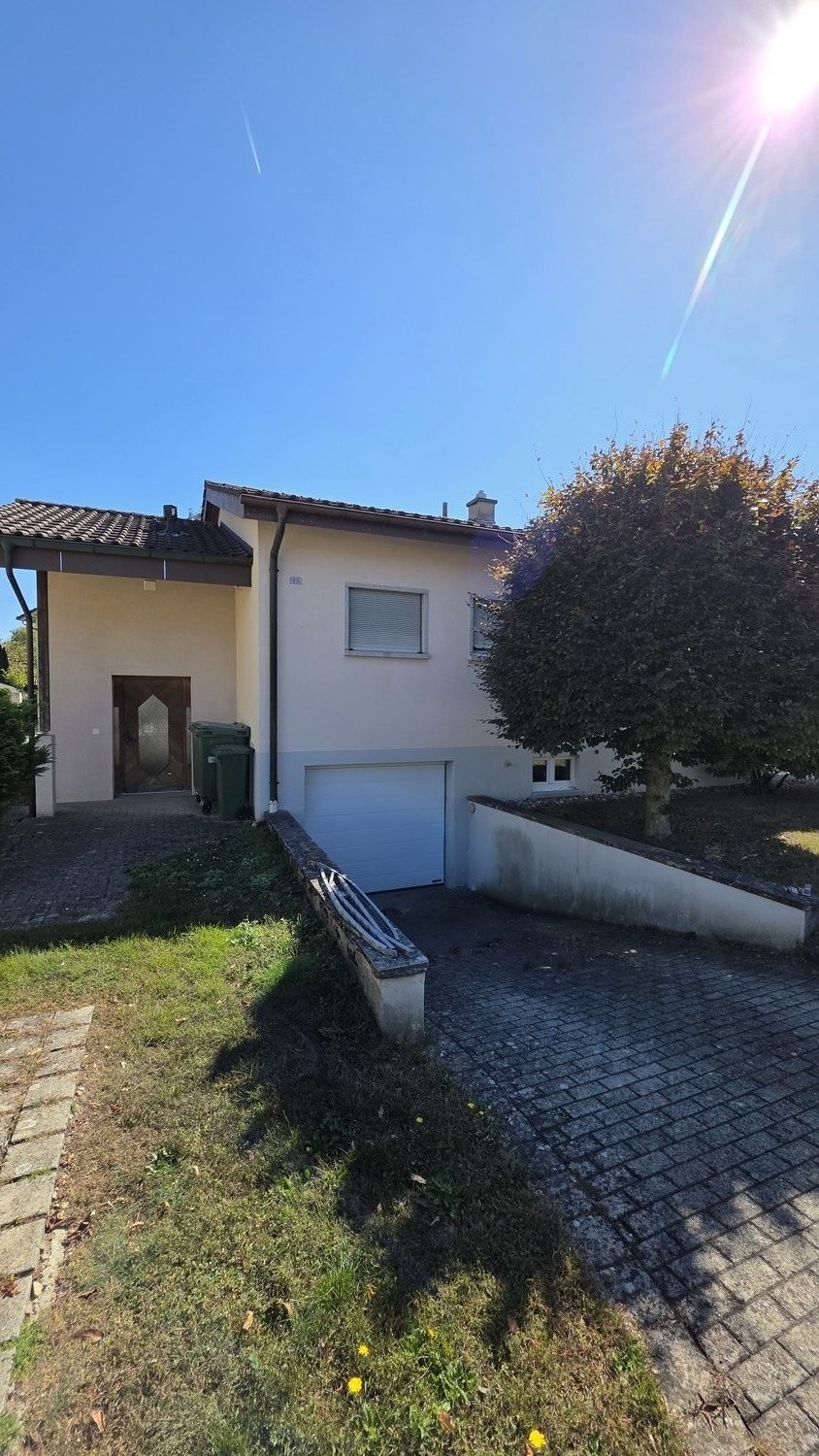 Casa unifamiliare di 7 ½ locali, foto 1 di 10
