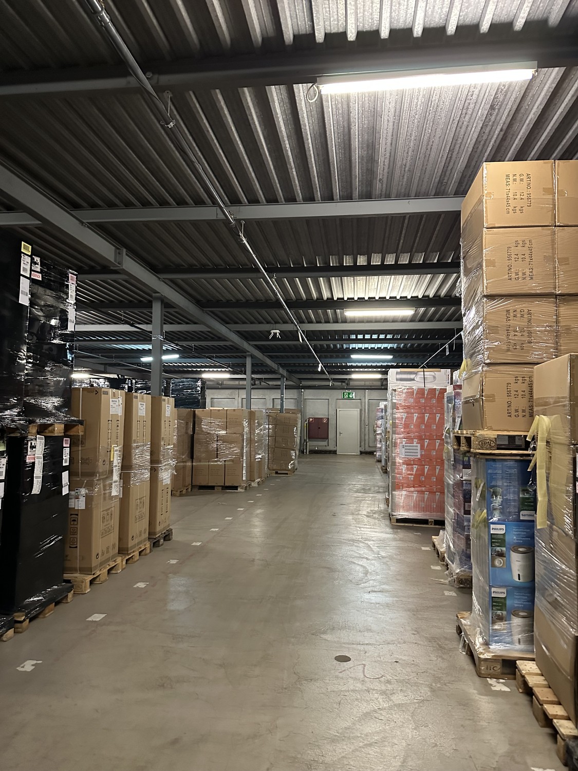 8595m² commerciale