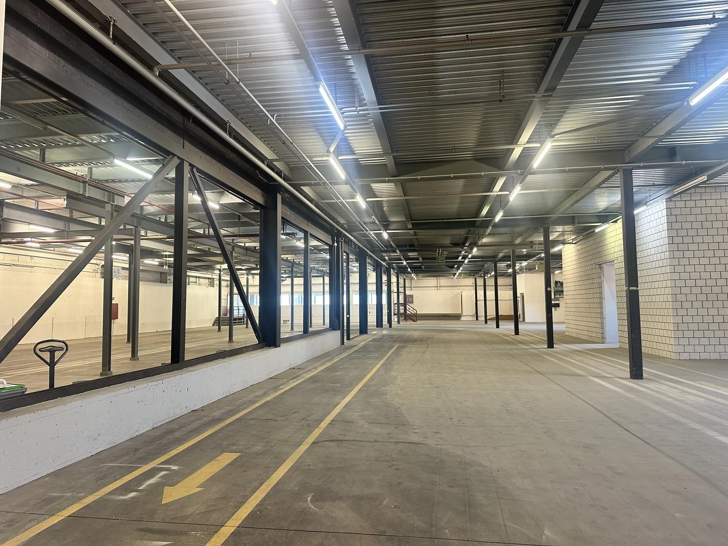 1740m² deposito