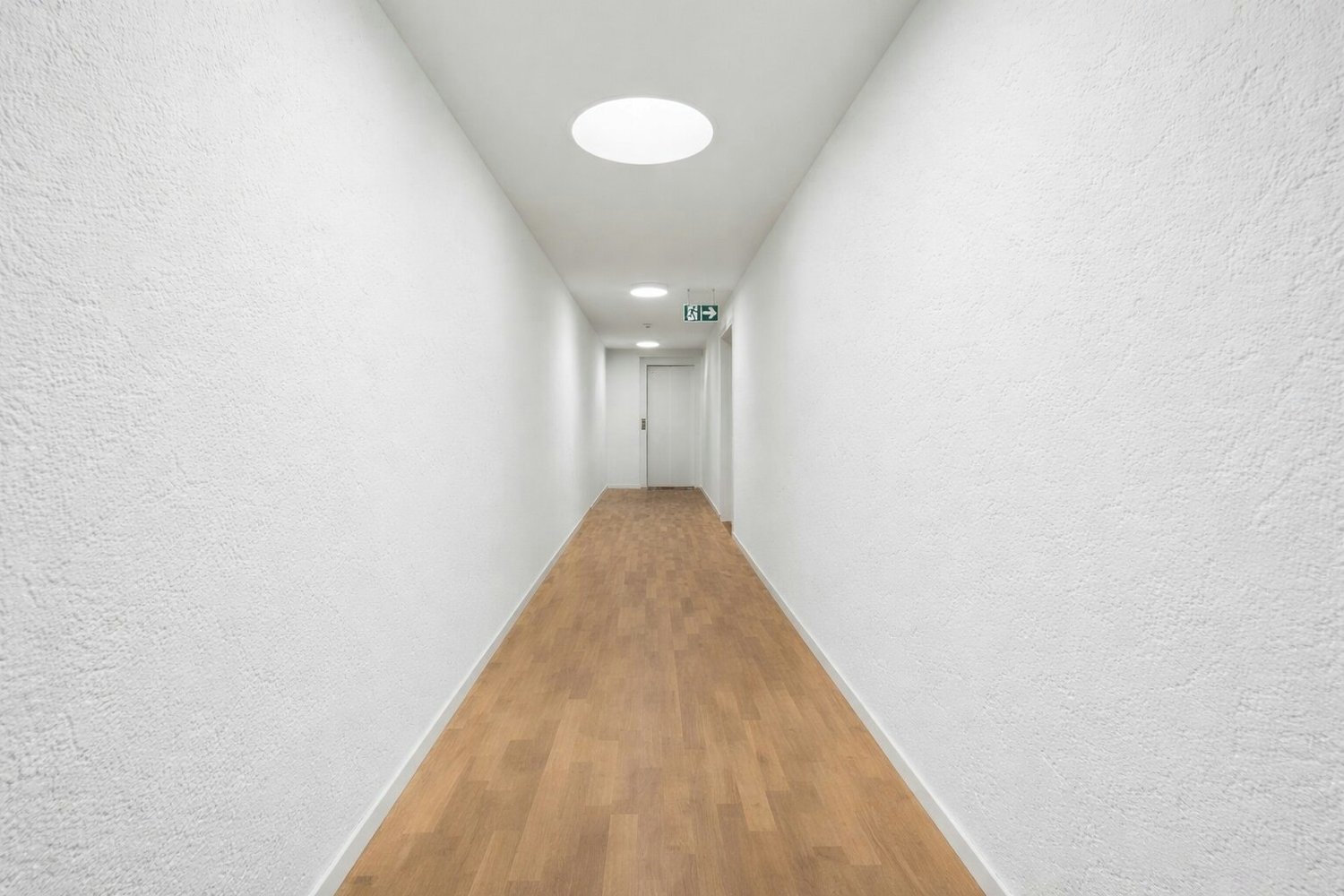 189m² ufficio, foto 5 di 10