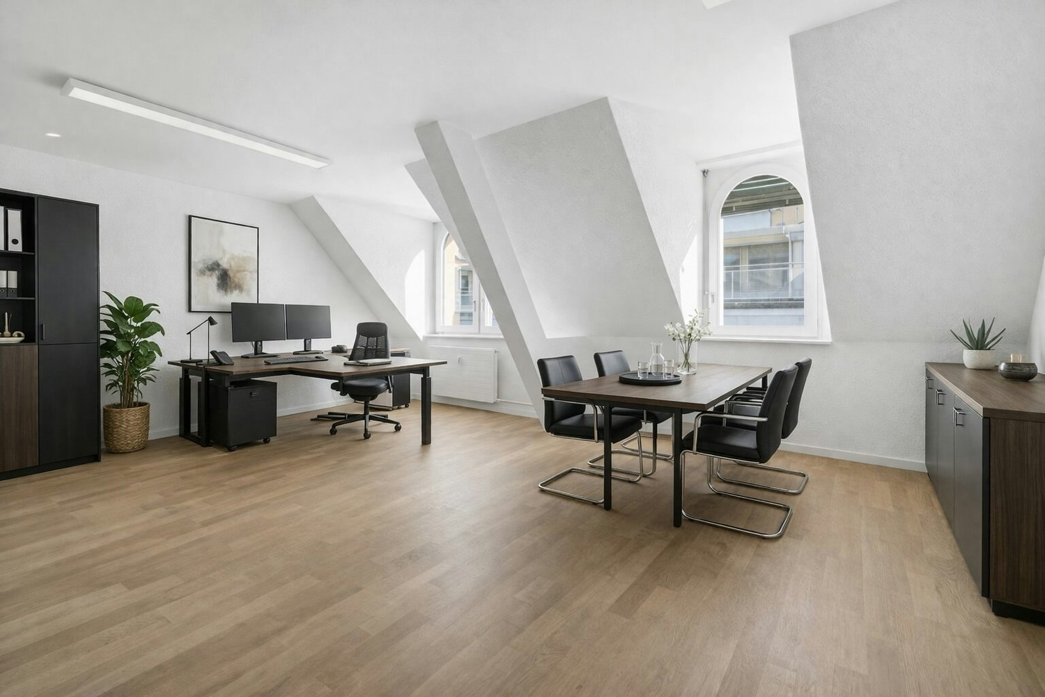 189m² ufficio, foto 2 di 10