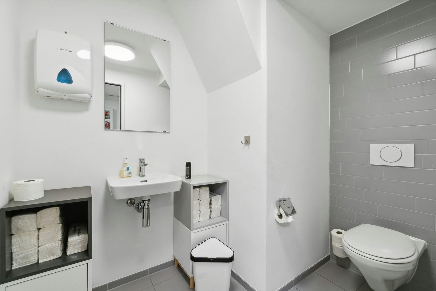 189m² ufficio, foto 7 di 10
