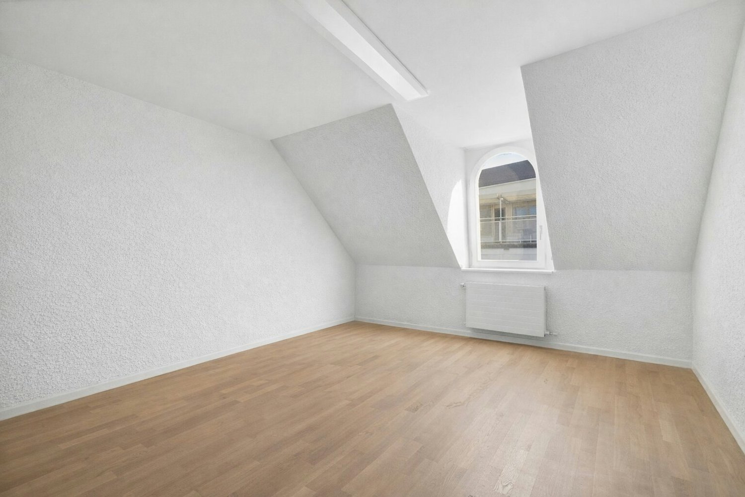 189m² ufficio, foto 4 di 10