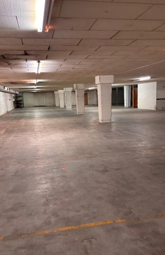 454m² deposito