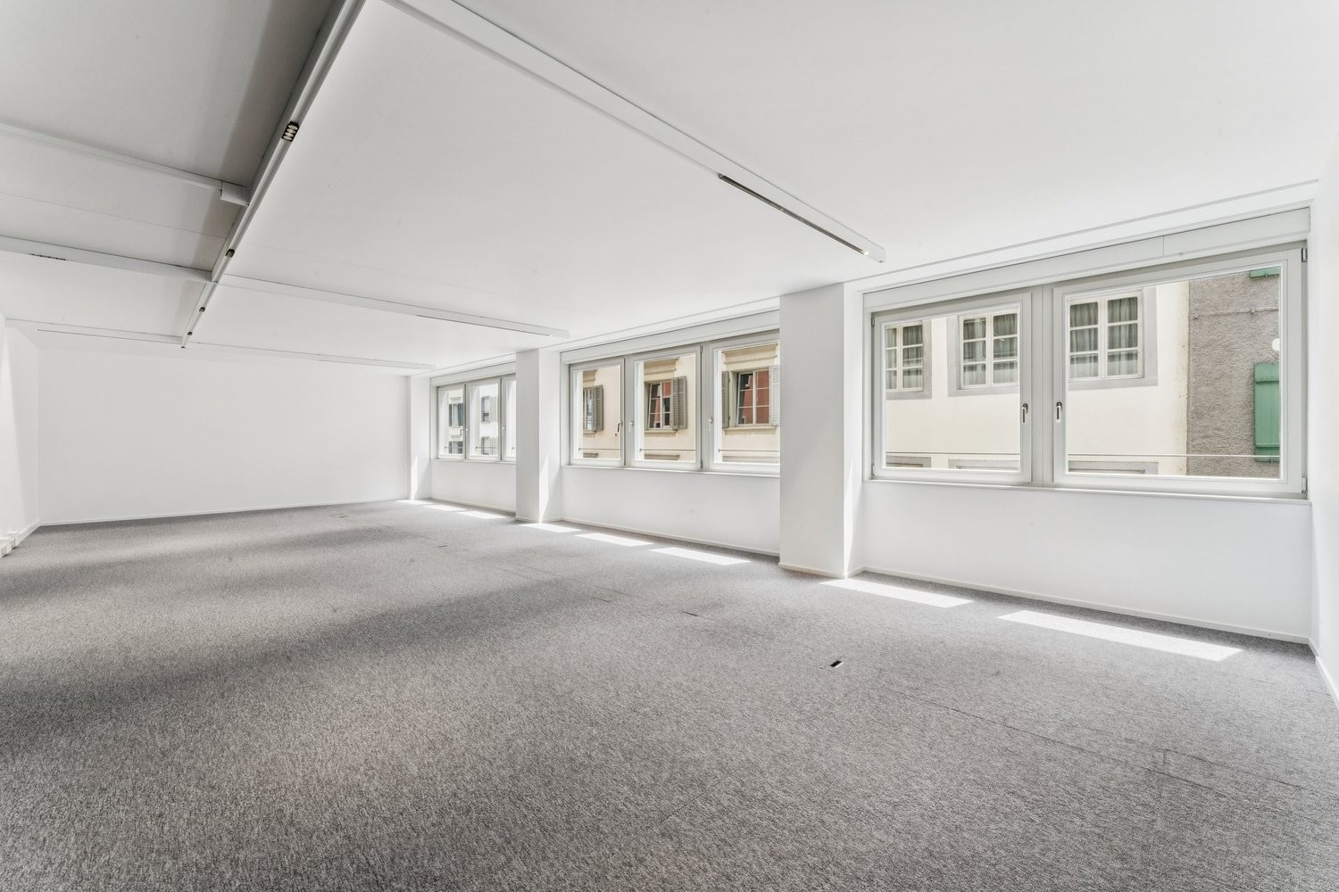 Bureau de 268m²