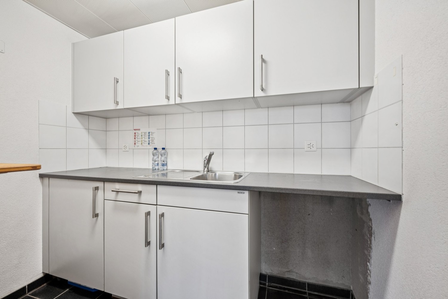 248m² ufficio, foto 10 di 10