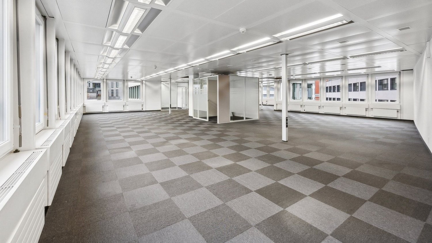 ufficio di 1335m²