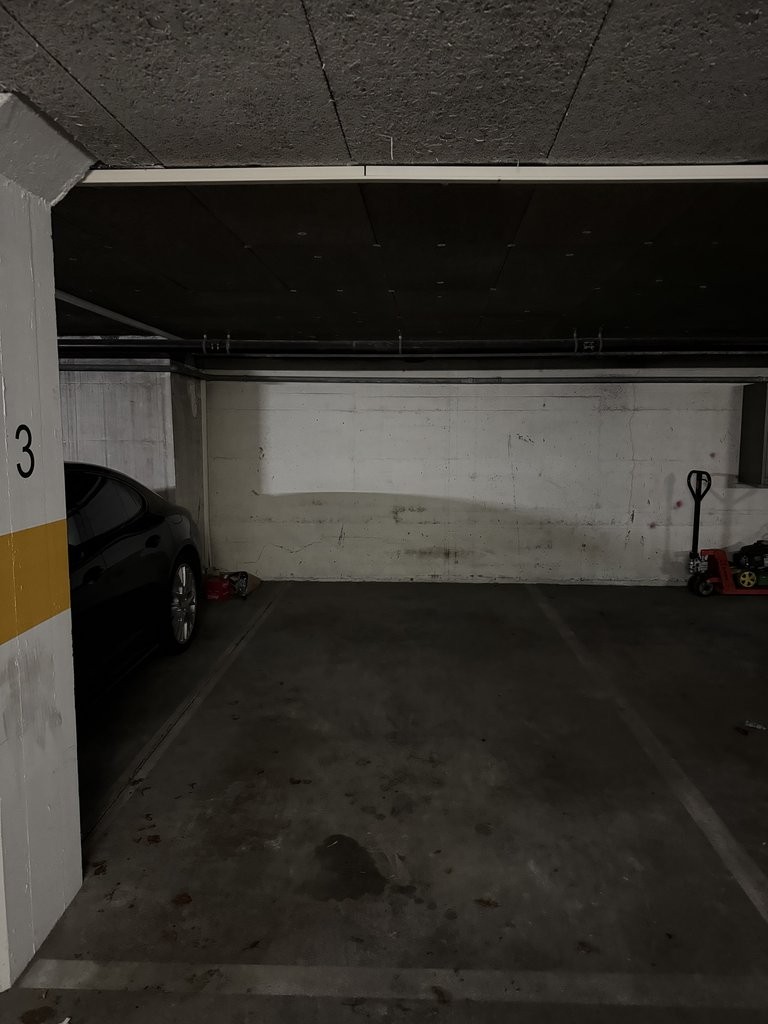 Posto auto interrato