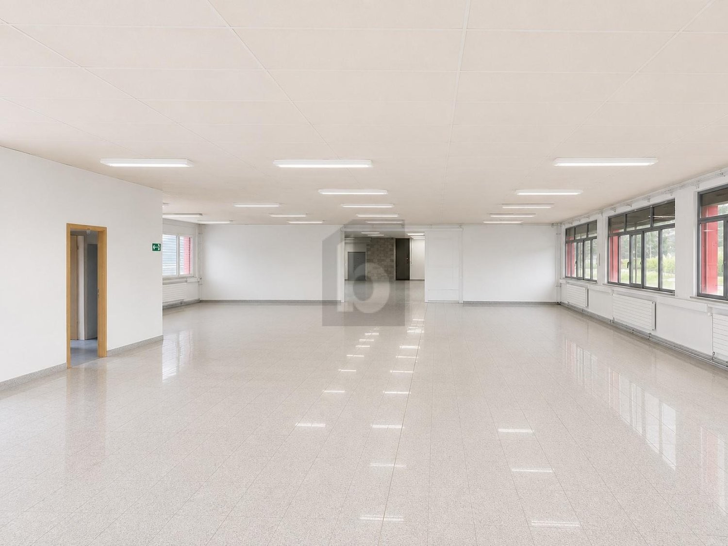 670m² oggetto industriale