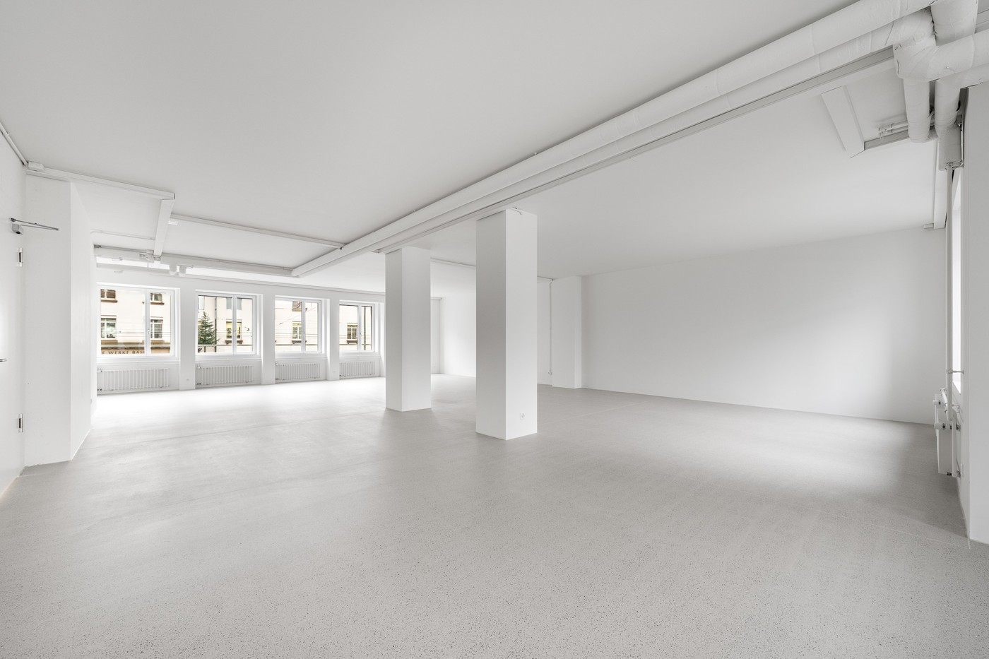 98m² commerciale, foto 4 di 9