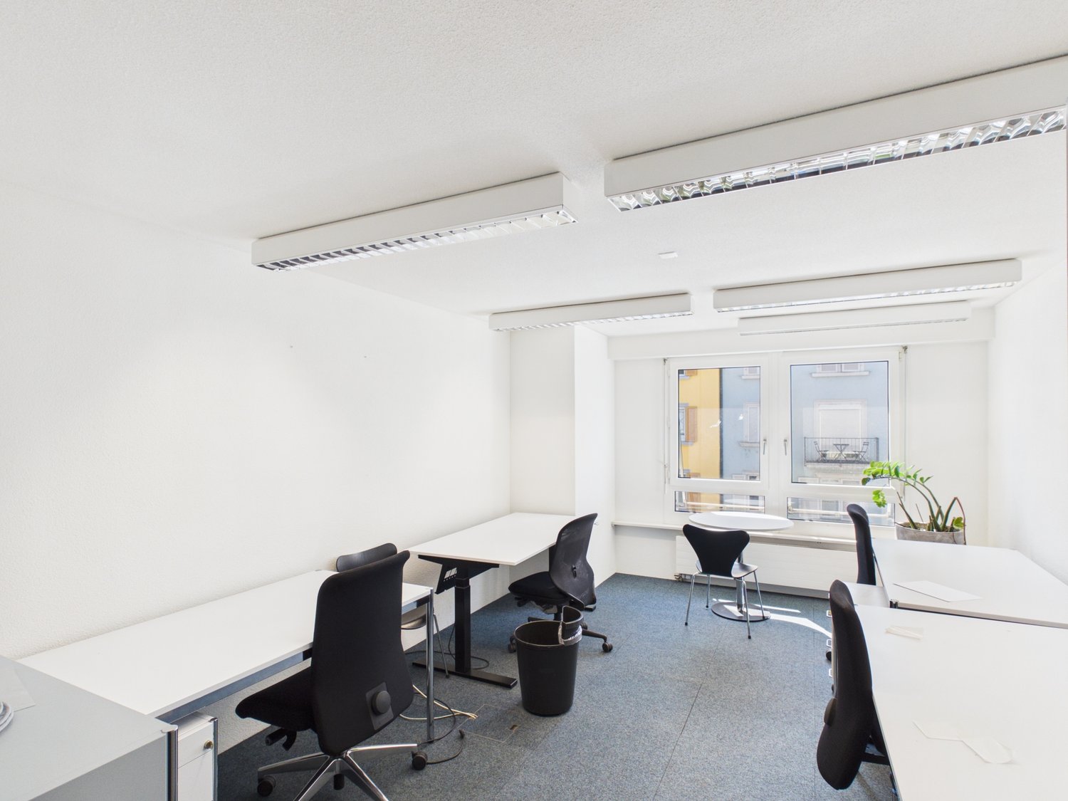 697m² ufficio