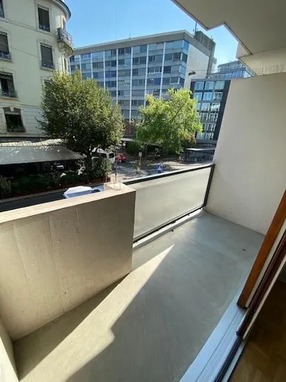 Studio di 35 m² con balcone