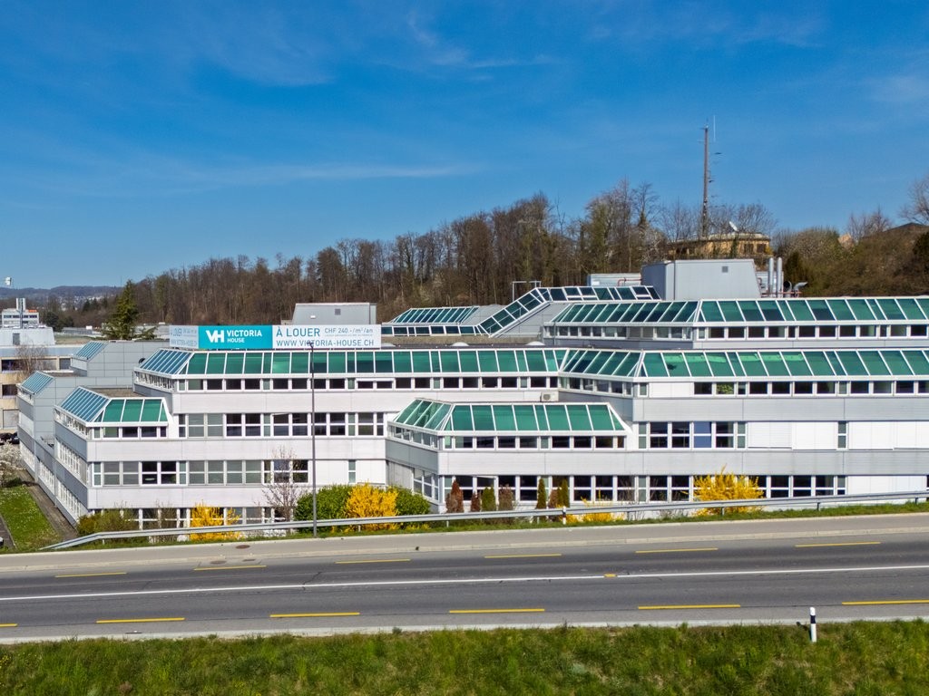186m² office
