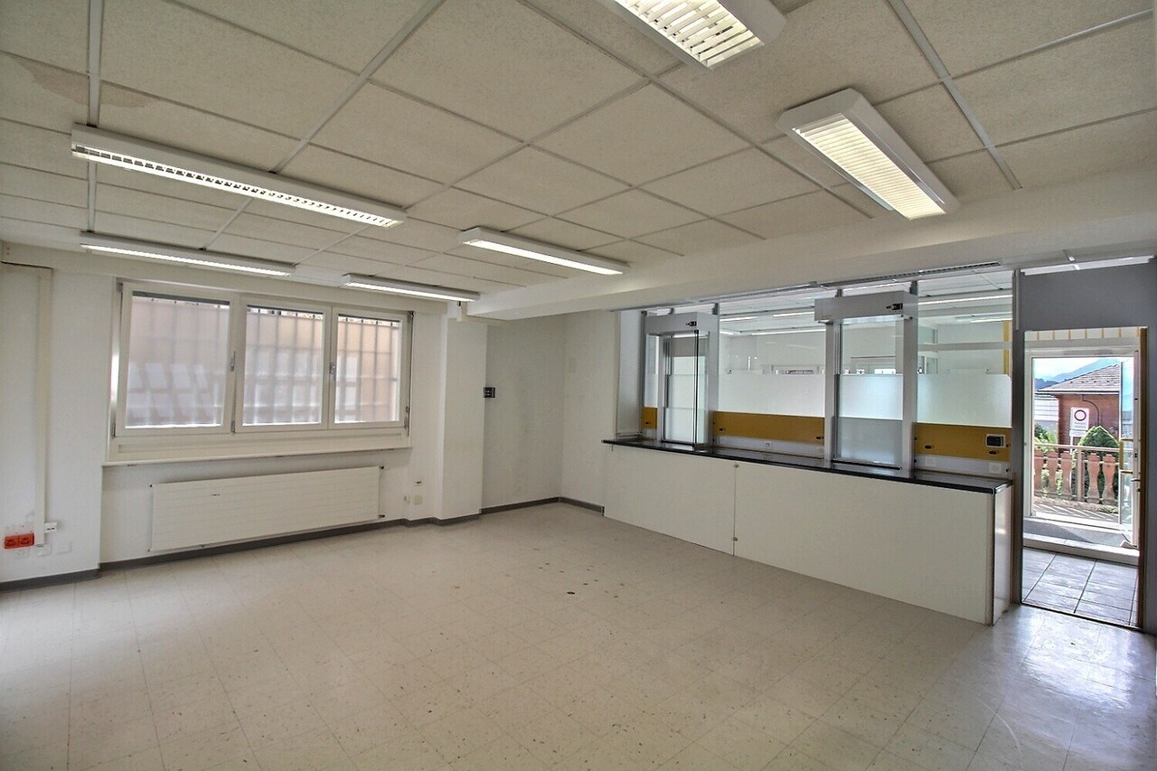 191m² commerciale