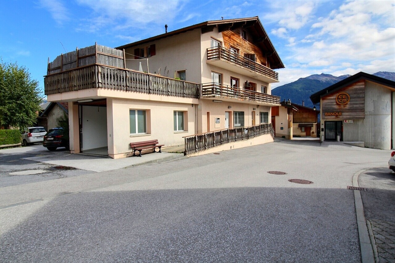 191m² commerciale