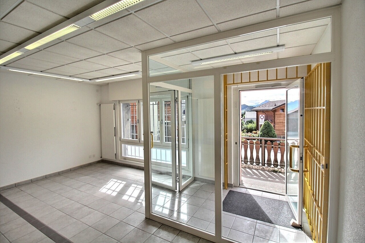 191m² commerciale