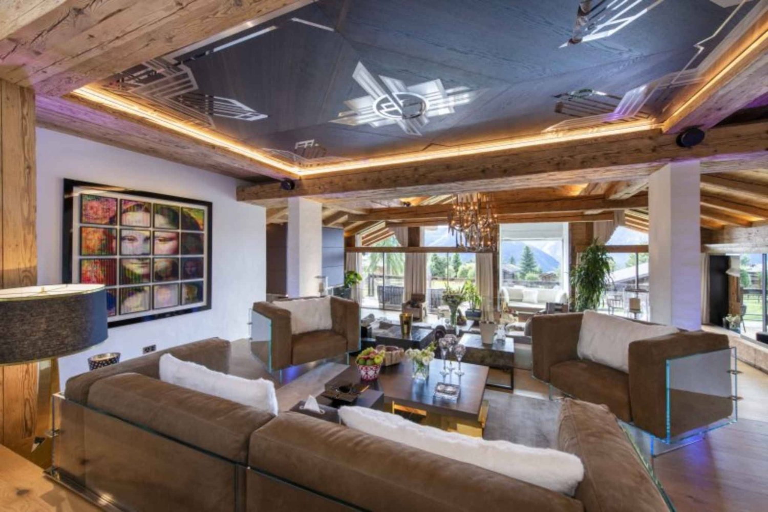 10 rooms chalet