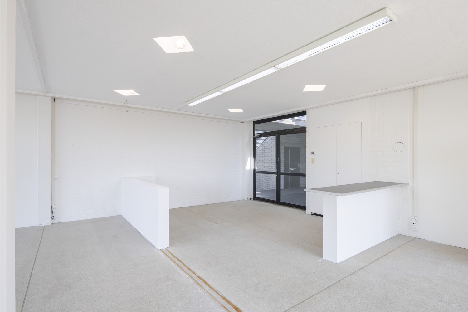151m² ufficio, foto 4 di 7