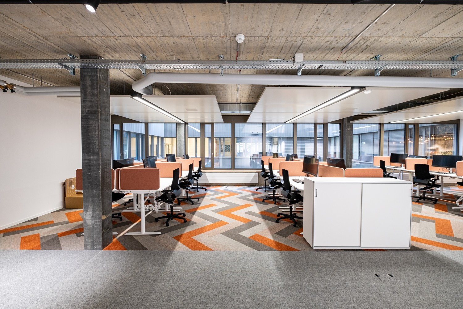 702m² commerciale