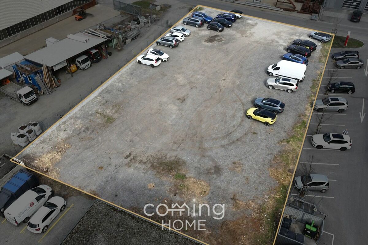 Terreno commerciale, foto 1 di 10