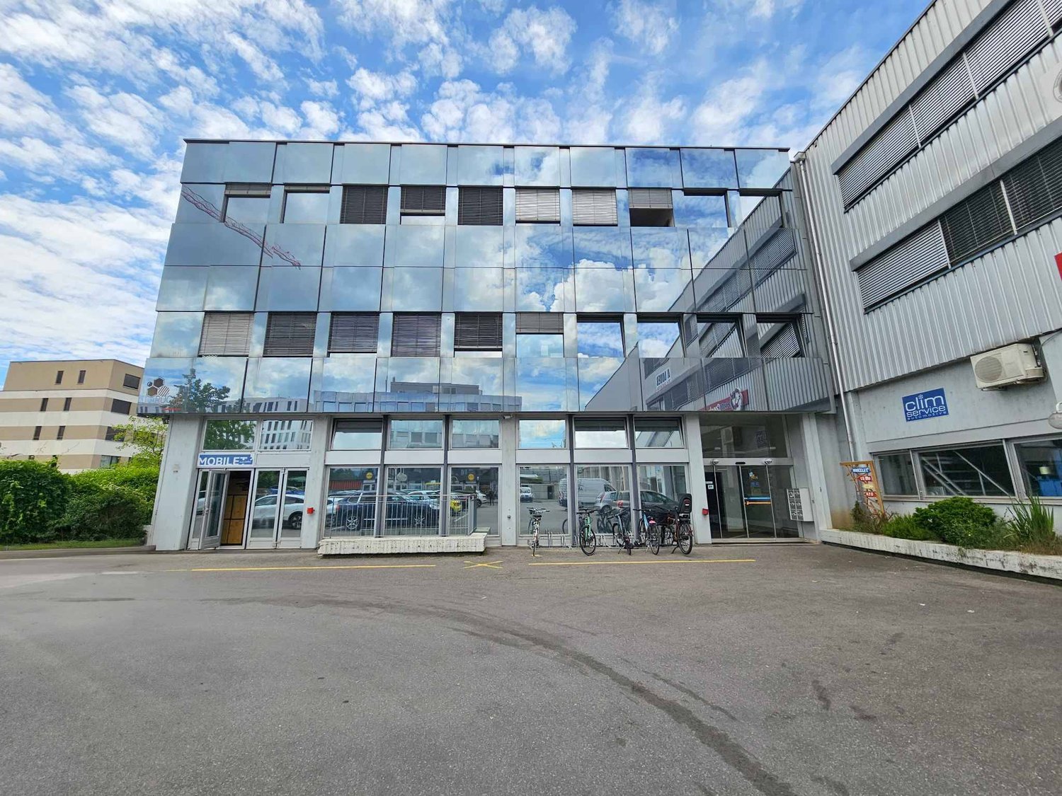 300m² deposito