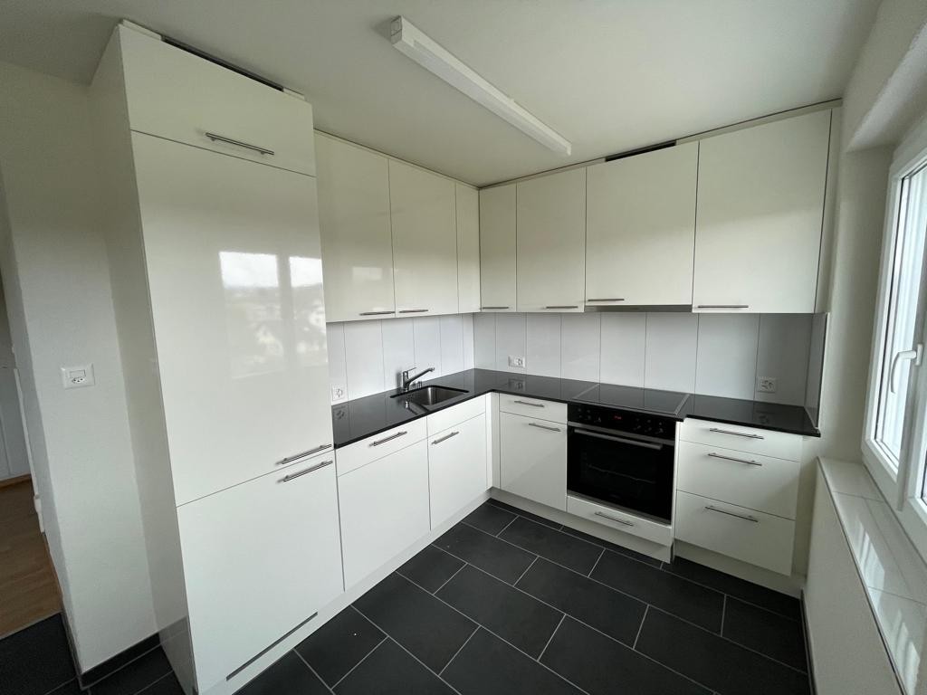 Appartamento di 2 ½ locali, foto 2 di 6