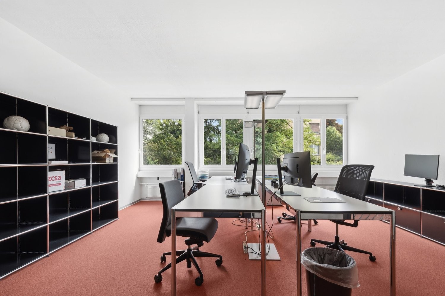 268m² ufficio, foto 1 di 10