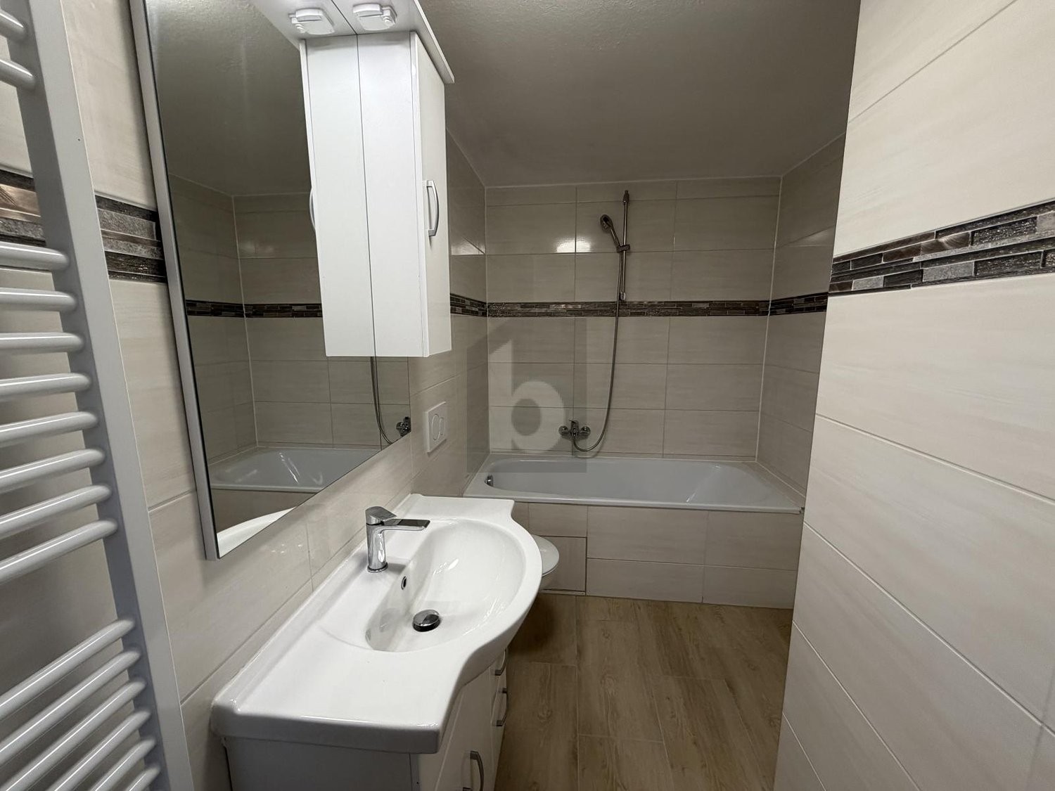 5 rooms duplex house
