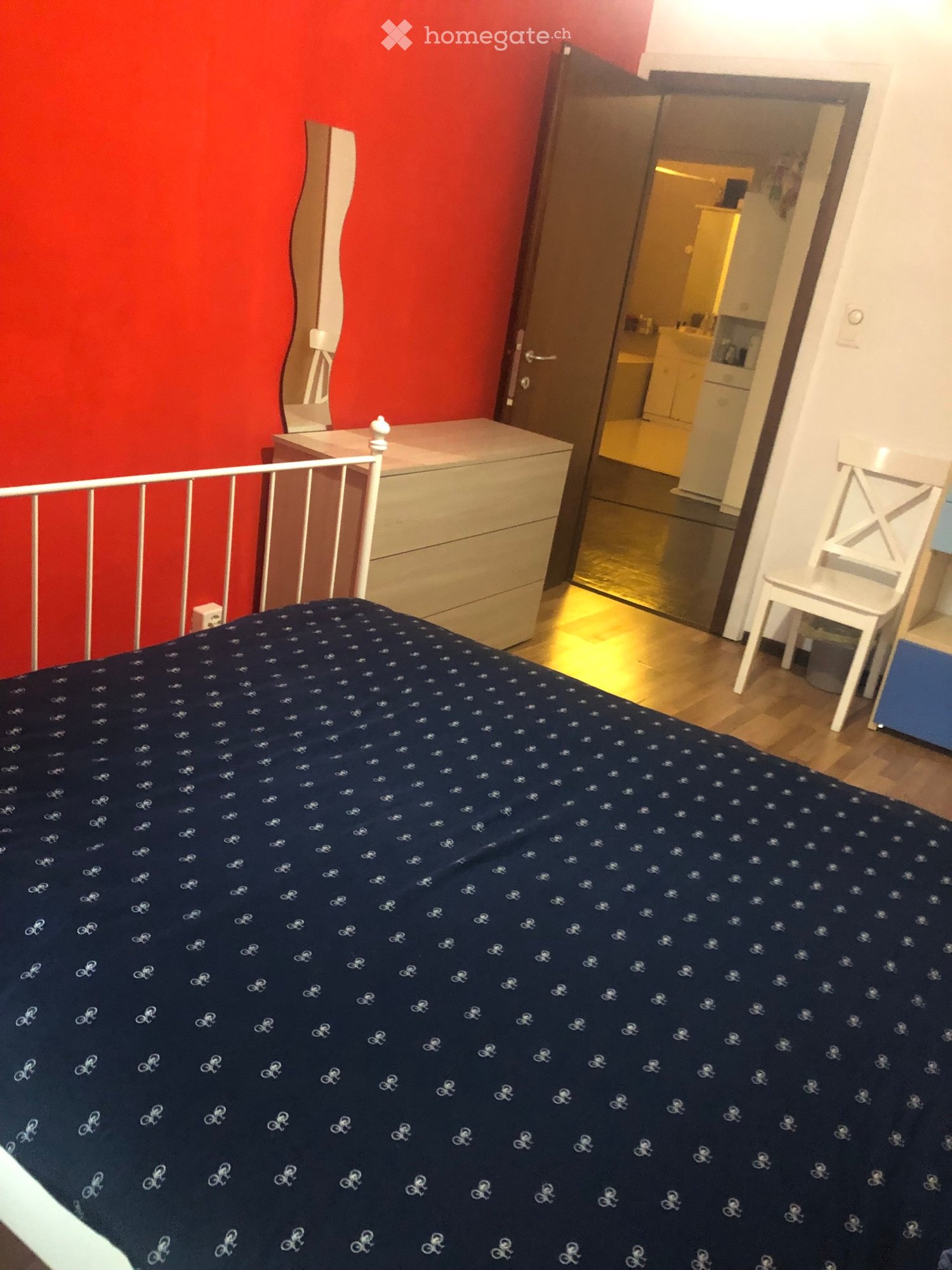 1 room single room, foto 2 di 2