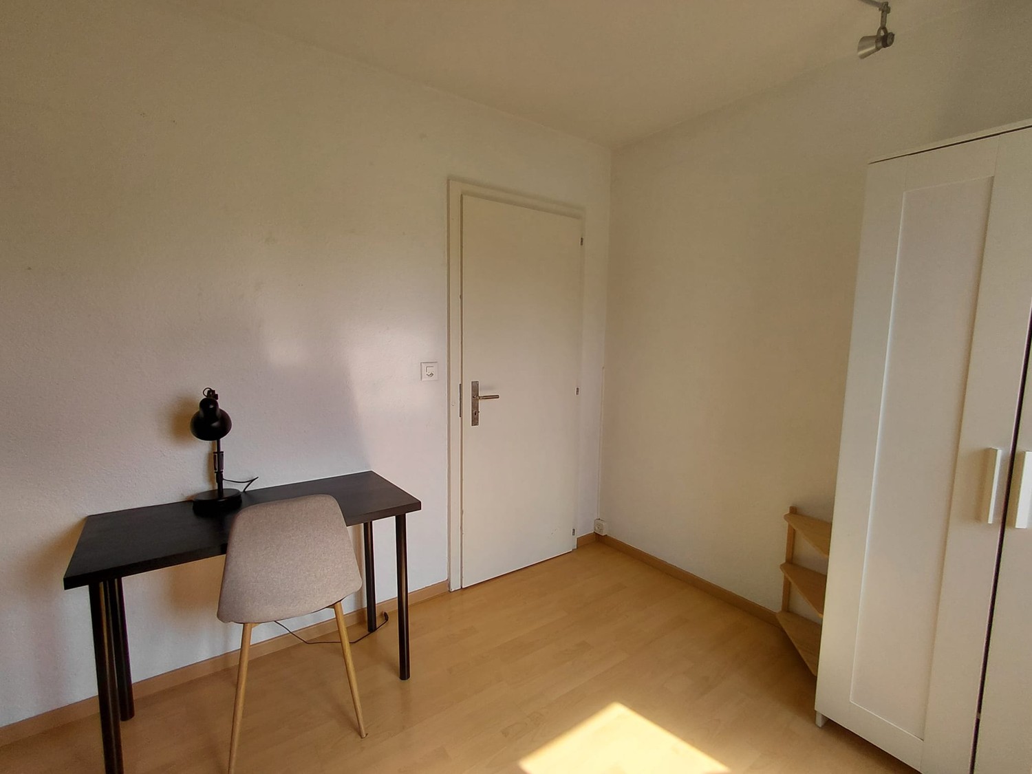 Stanza in un appartamento condiviso, foto 3 di 4