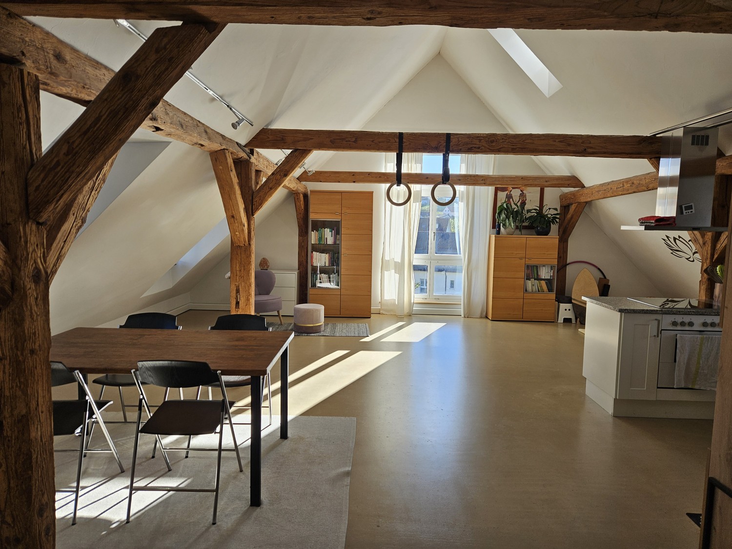Appartamento di 3 ½ locali, foto 2 di 8