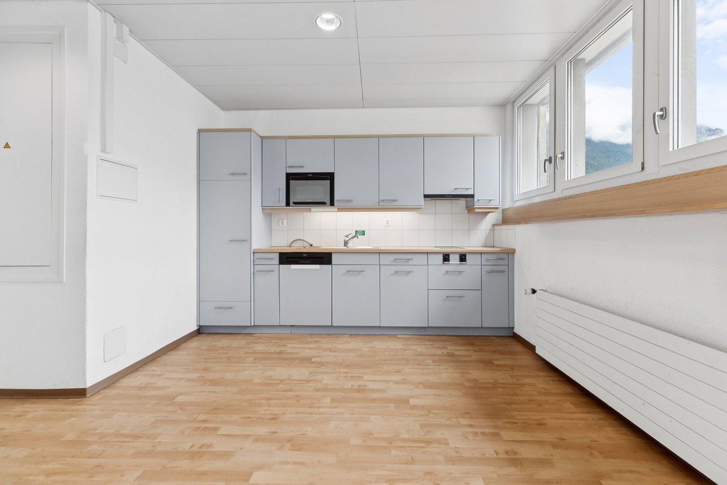 858m² ufficio