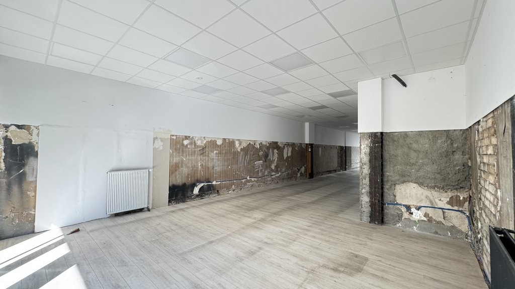 negozio di 120m²