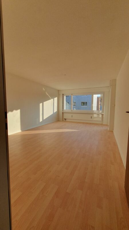 Appartamento di 4 ½ locali, foto 2 di 8