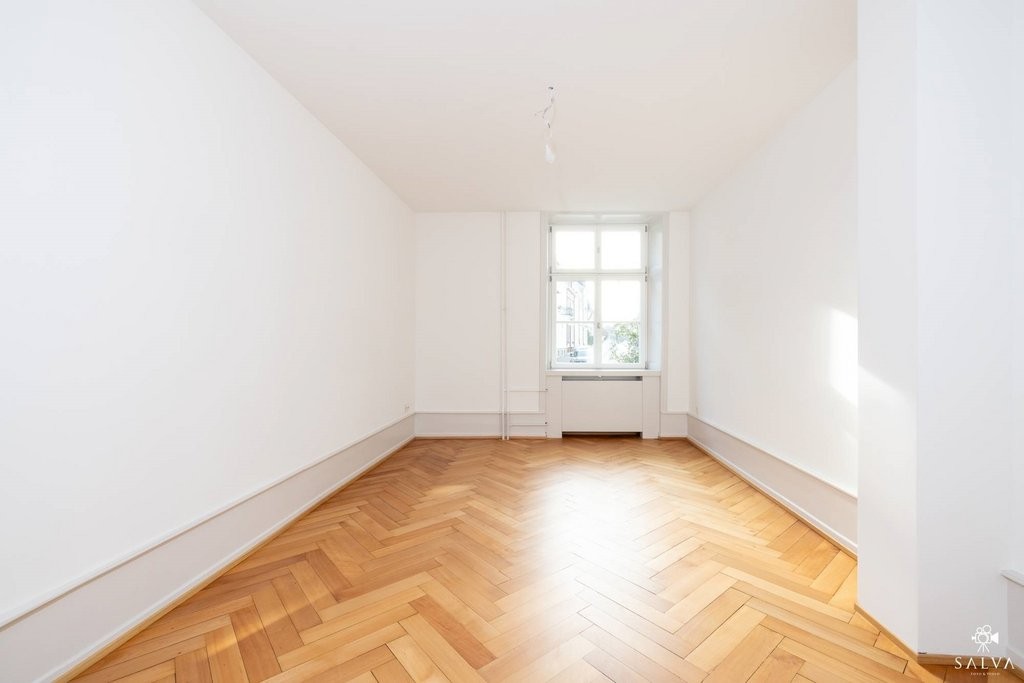 138m² ufficio, foto 2 di 10