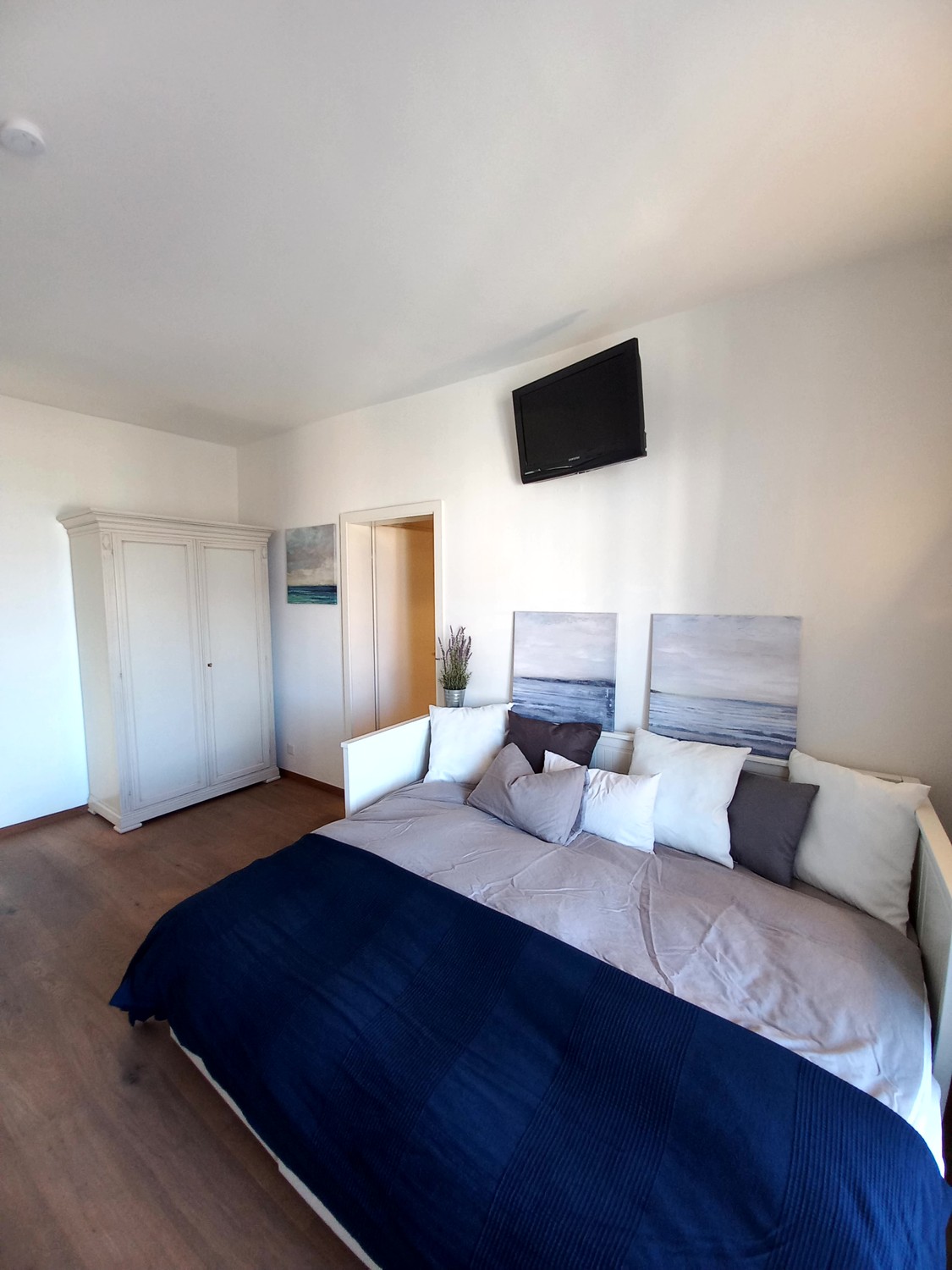1 room apartment