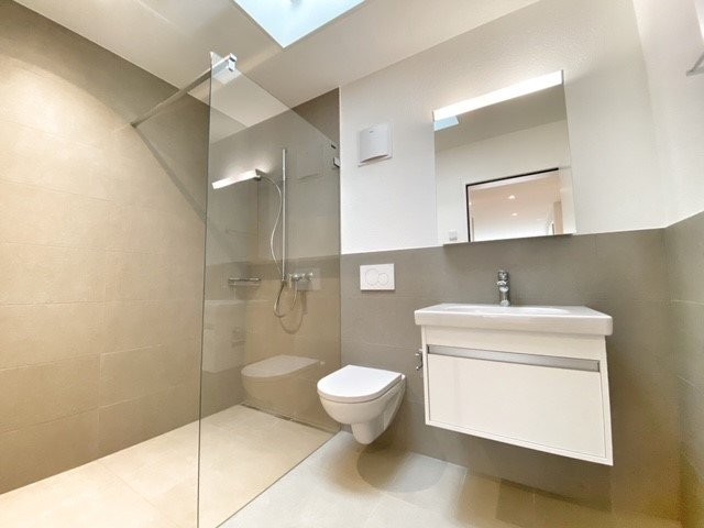 Appartamento attico di 3 ½ locali, foto 4 di 5