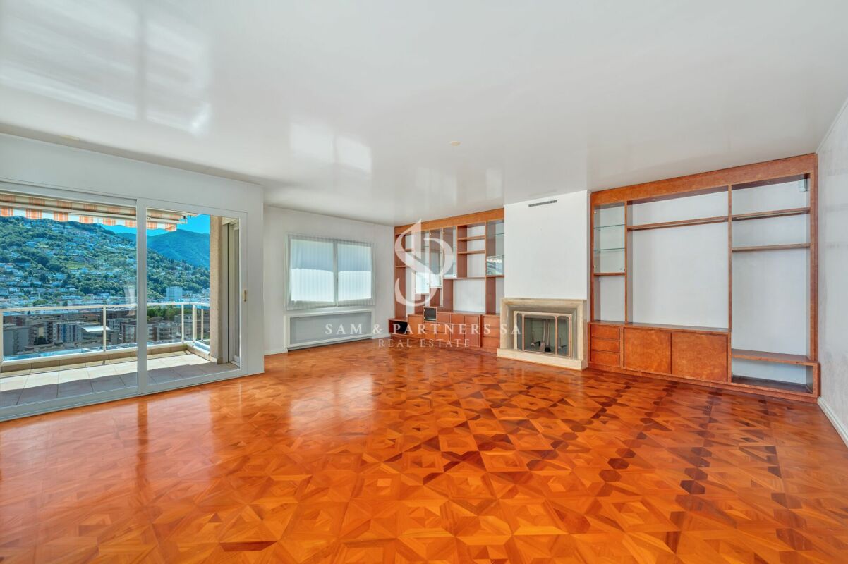 9 rooms apartment, foto 5 di 10