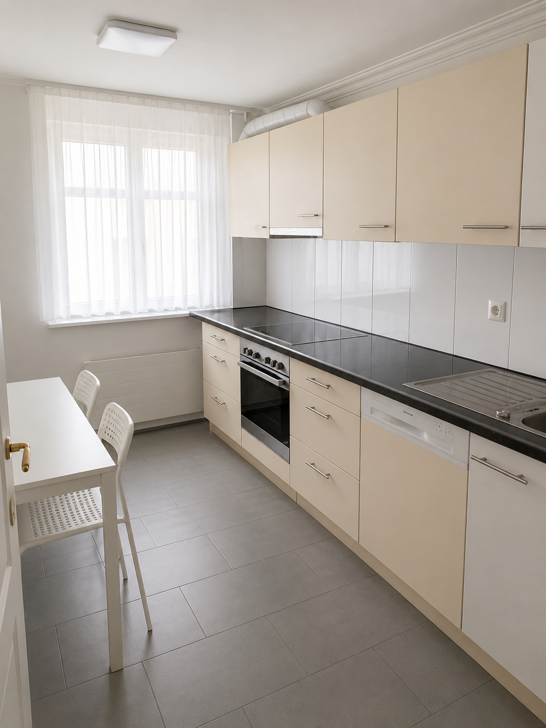 appartamento di 4 locali, foto 3 di 9